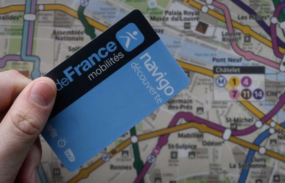 1200x768_files-this-file-photograph-taken-on-march-6-2020-shows-a-paris-public-transports-operator-ratp-navigo-pass-in-paris-as-ile-de-france-region-works-on-the-possibility-of-rising-the-price-of-the-navigo-pass-to-90-euros-per-month-notably-due-to-the-energy-crisis-french-transport-ministry-says-talks-are-ongoing-for-support-and-help-to-the-region-to-avoid-the-rise-photo-by-philippe-lopez-afp